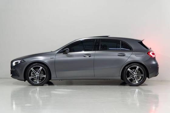 MERCEDES-BENZ A 250 2.0 CGI GASOLINA SPORT 7G-DCT MERCEDES-BENZ A 250 2.0 CGI GASOLINA SPORT 7G-DCT